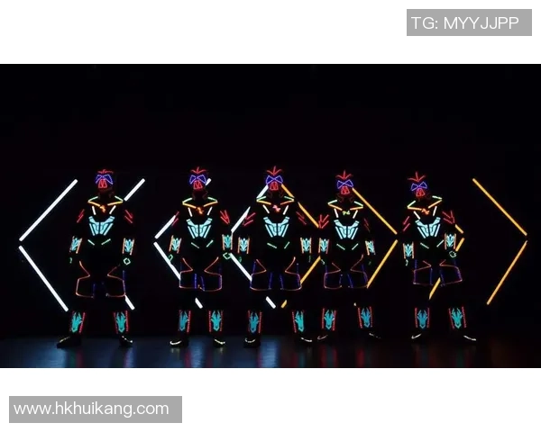 足球星球场舞动的神秘舞者是谁揭开背后的惊人秘密